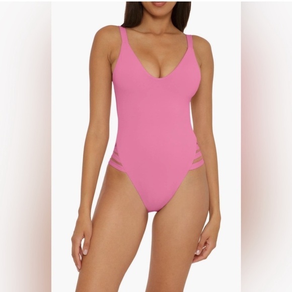 Becca Color Code Leg Inset One-Piece Swimsuit Bathing Suit Size large